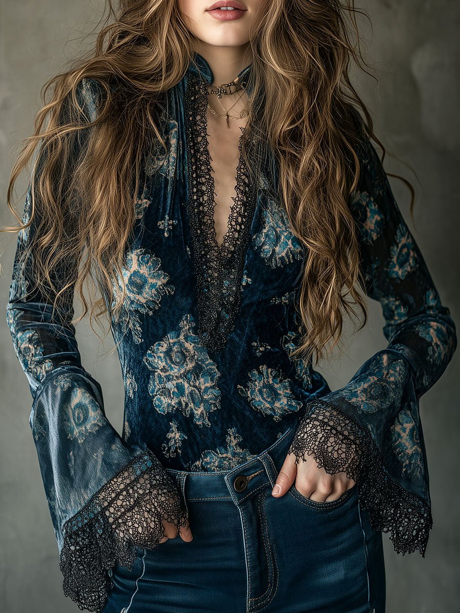 Azul · Blusa floral retro con mangas de campana Blouse - Navarro Granada