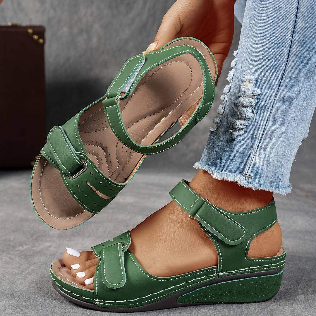 Célima | Elegantes Sandalias Ergonómicas Chaussure - Navarro Granada