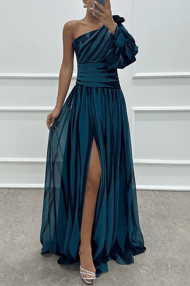 Shiloh - Vestido Maxi Elegante a Rayas con Un Hombro JURKEN VOOR BRUILOFTGASTEN - Navarro Granada