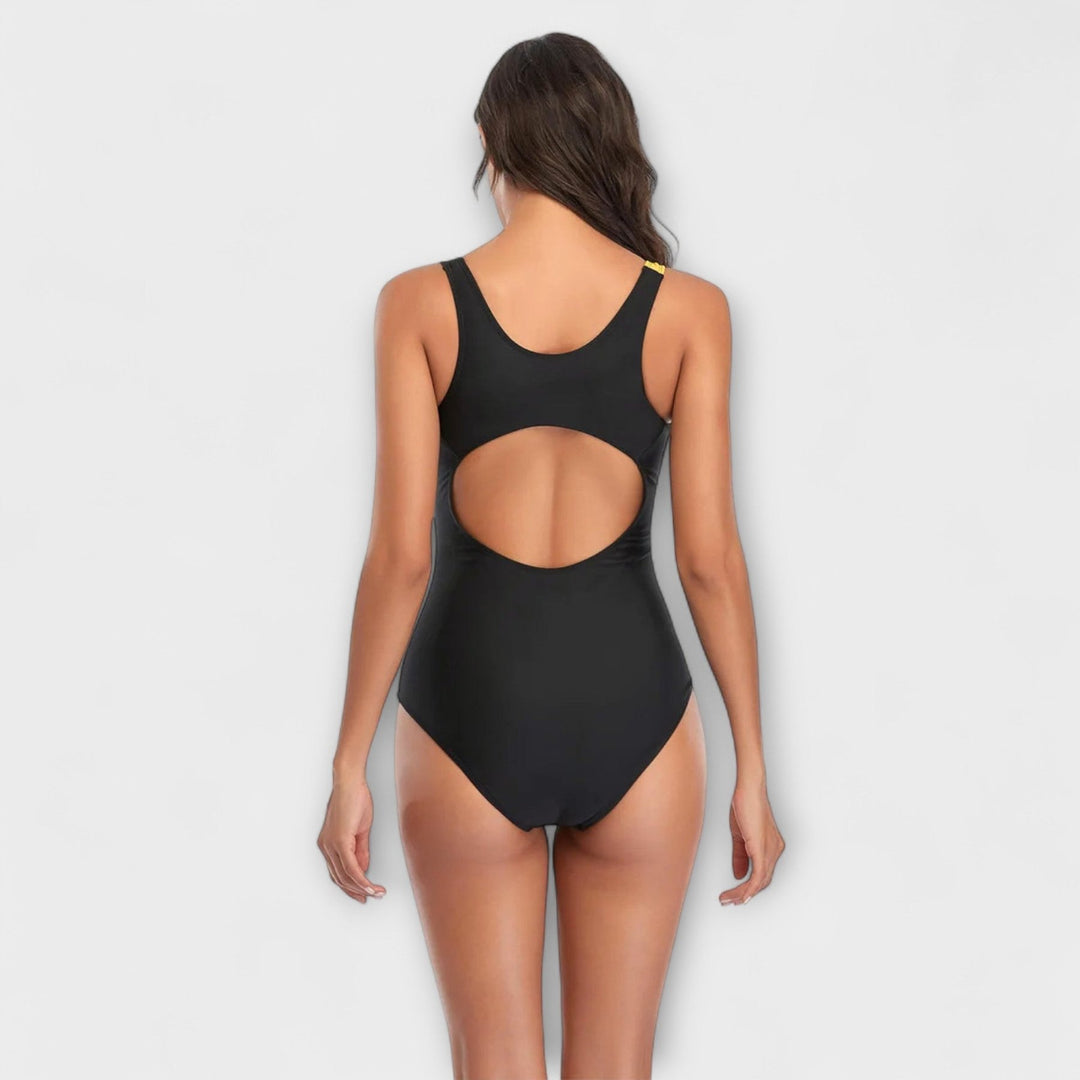 Traje de Baño de Una Pieza Deportivo con Corte en la Espalda - Navarro Granada